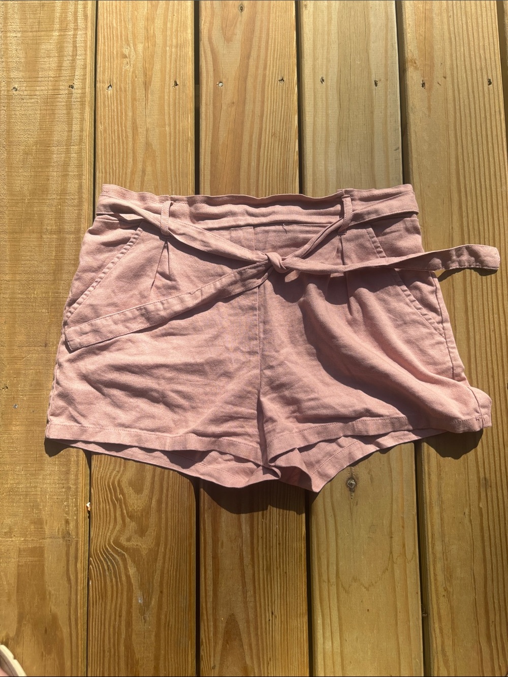 Simply Blessed size XL Women's Pink Tie-Waist Shorts